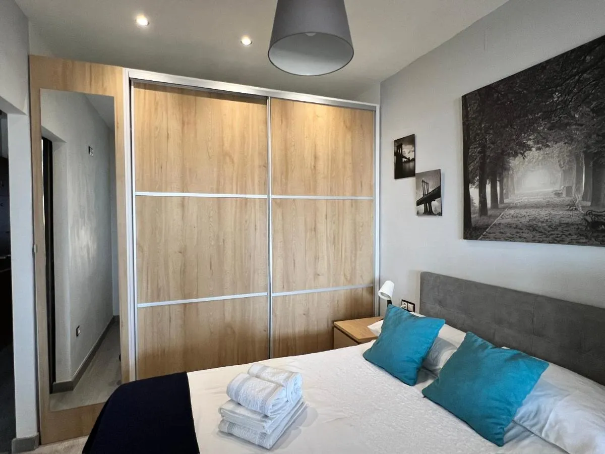 Image 4 of Espectacular apartamento junto al mar, con piscina en Málaga