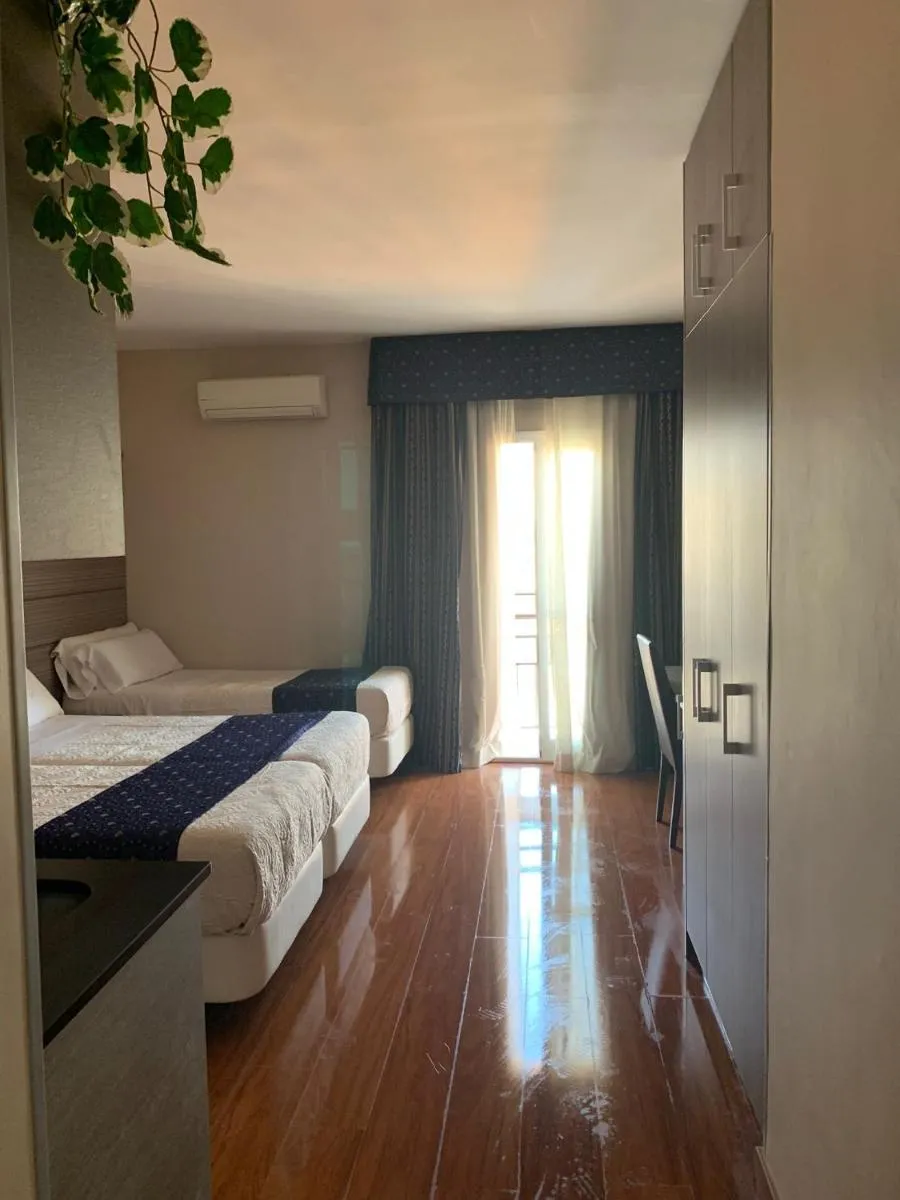 Image 4 of Estudio Arriola Suite