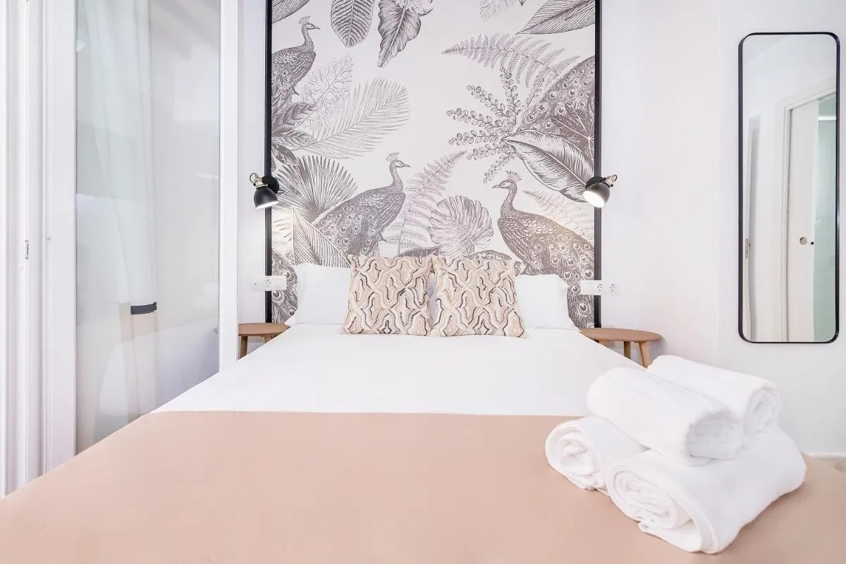 Image 2 of Exclusive Comedia Apartments