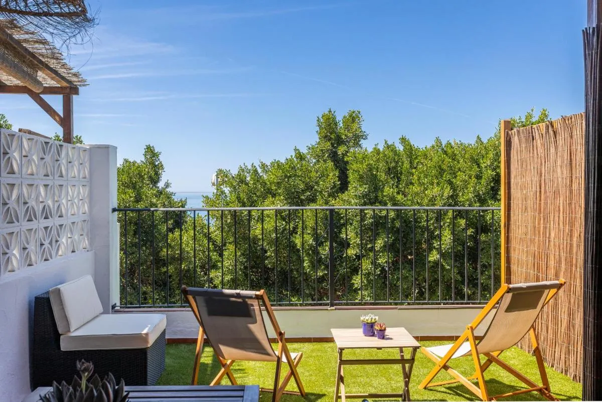 Image 2 of First line, Sea views, Verde y Mar by Mellow