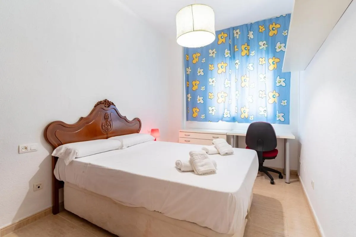 Image 2 of GuestReady – Bella casa en la Plaza de la Merced