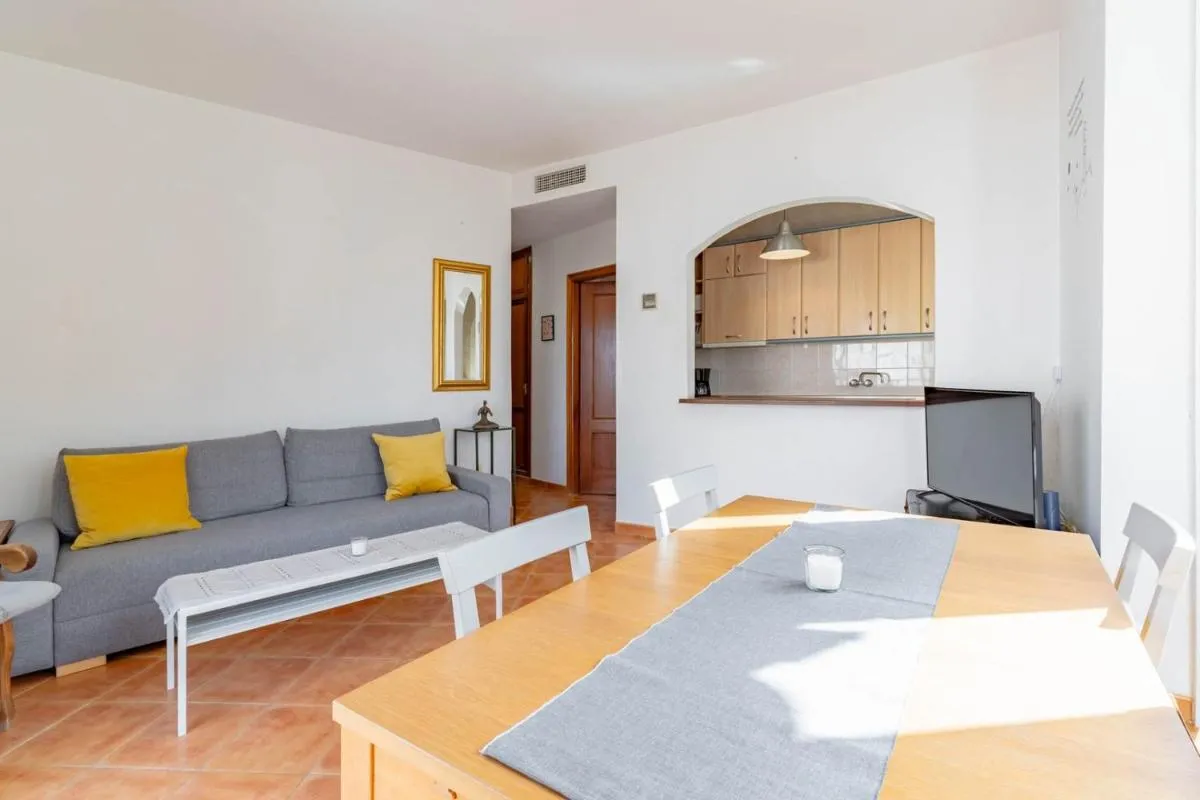 Image 2 of GuestReady – Flat in Malaga Center