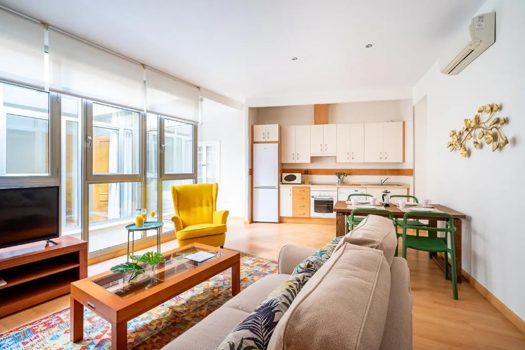Image of HOMEABOUT FRESCA Apartment II