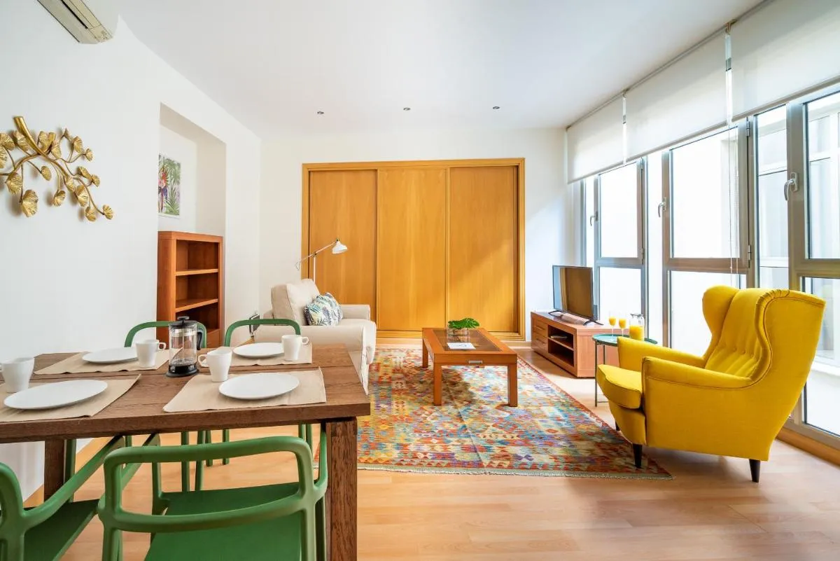 Image 2 of HOMEABOUT FRESCA Apartment II