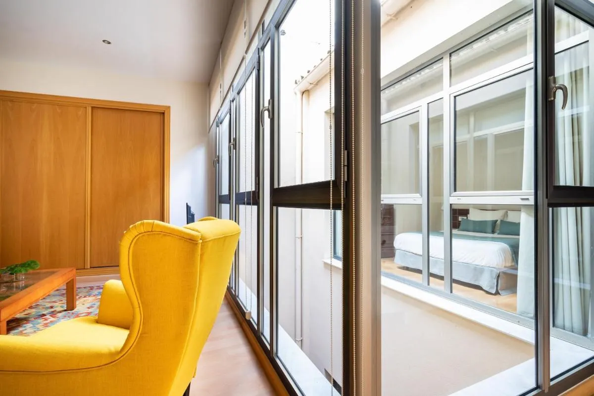 Image 3 of HOMEABOUT FRESCA Apartment II
