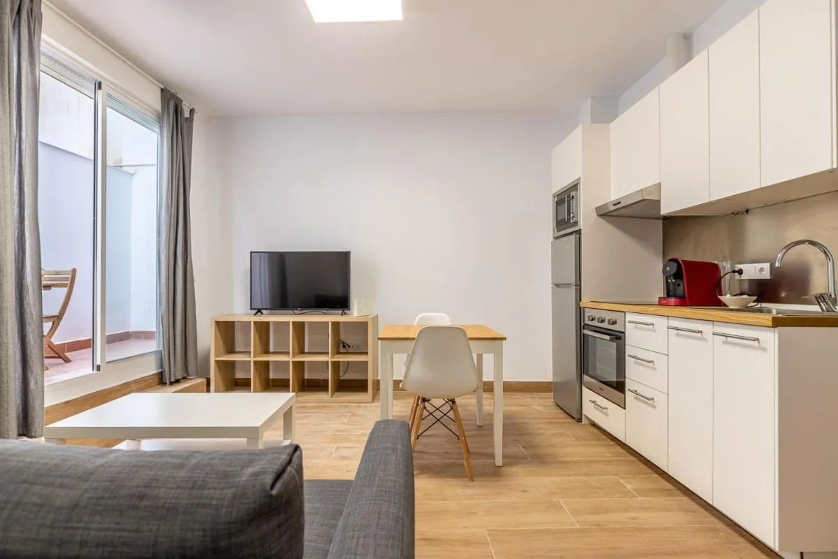 Image 6 of HOMEABOUT LA MERCED Studios