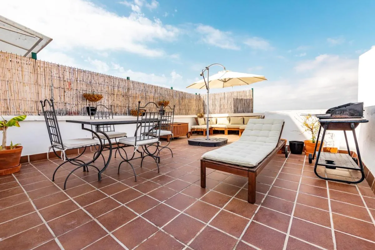 Image 5 of HOMEABOUT LA MERCED Terraces