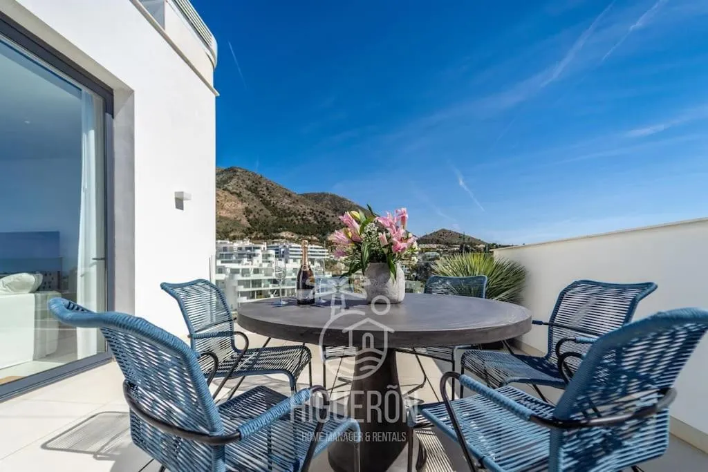 Image 6 of HigueronRentals Horizon Penthouse