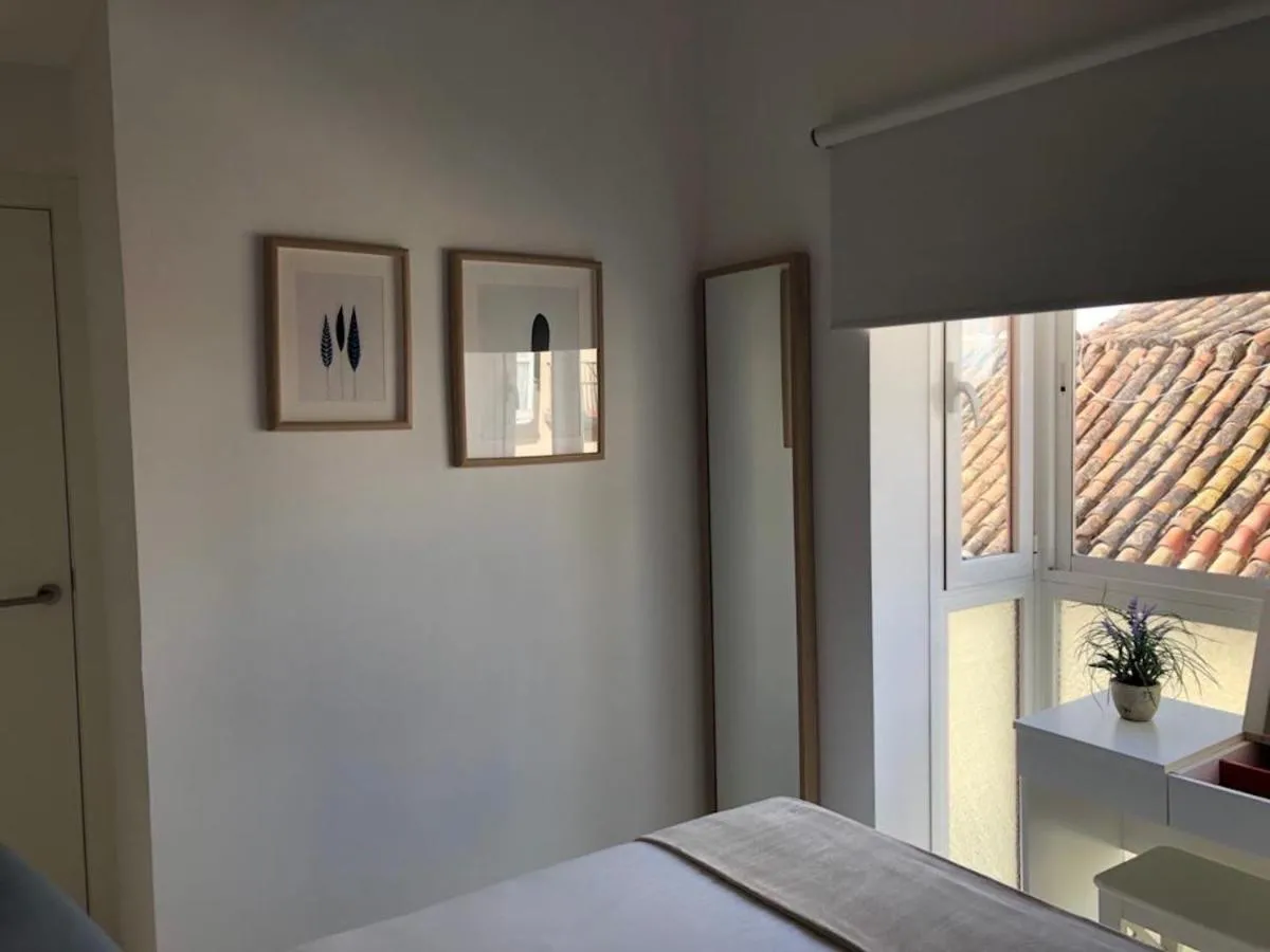 Image 5 of Holidays2Malaga Alta Street 1 bedroom High Speed WIFI