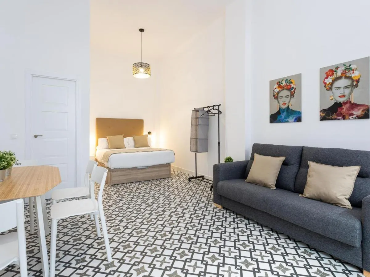 Image 1 of Holidays2Malaga Picasuss Loft New Built Close Huelin Beach and Promenade