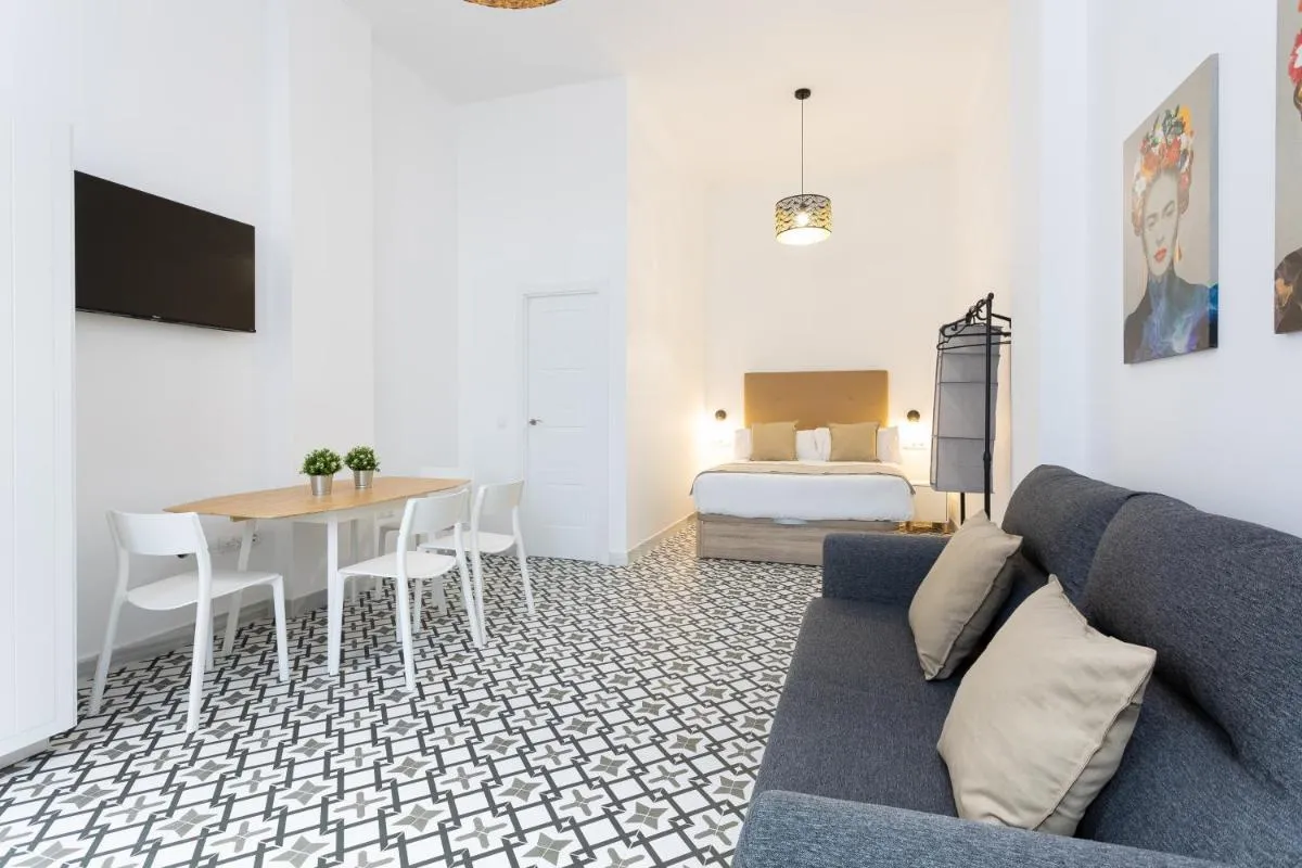 Image 4 of Holidays2Malaga Picasuss Loft New Built Close Huelin Beach and Promenade