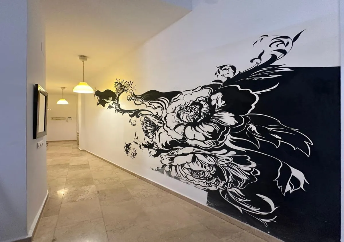 Image 3 of Home Art Refino
