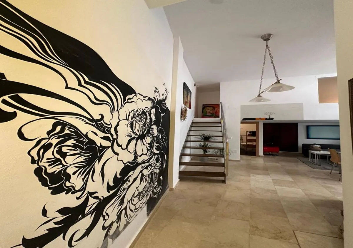 Image 5 of Home Art Refino