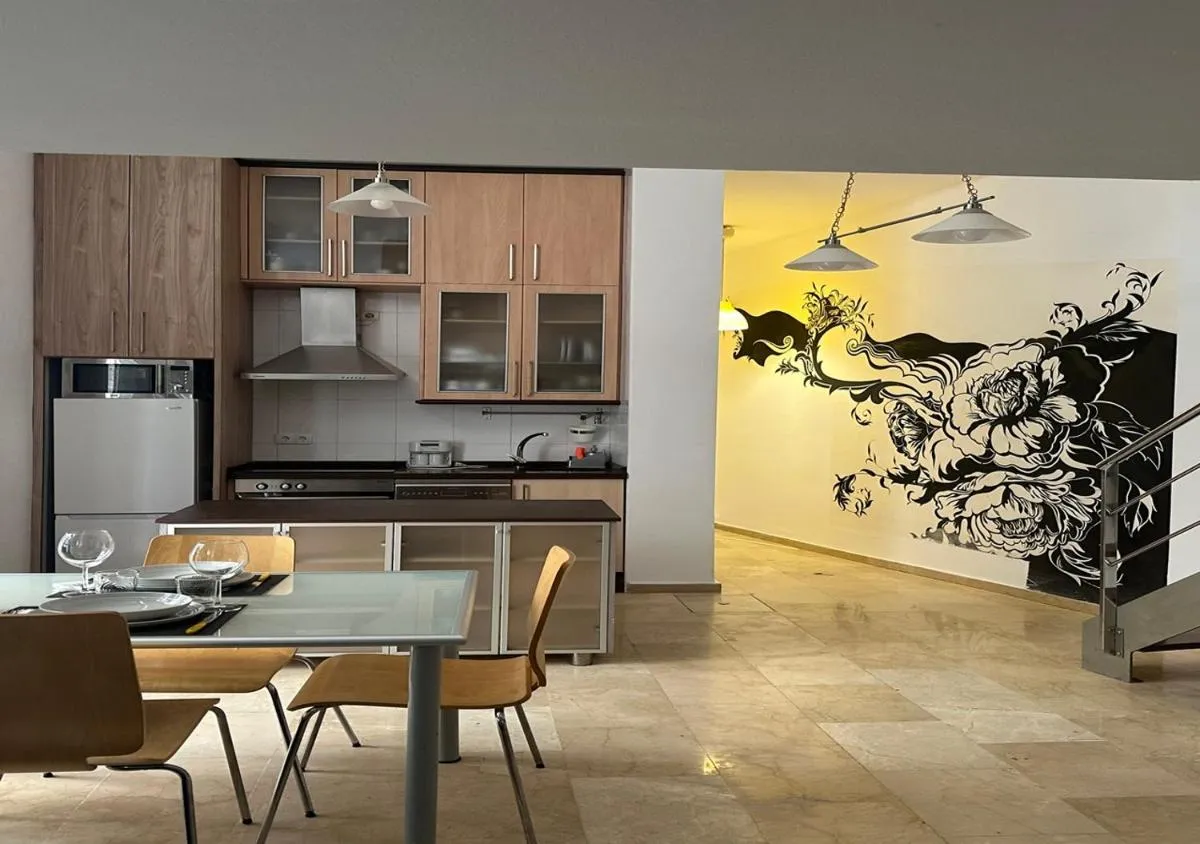 Image 6 of Home Art Refino