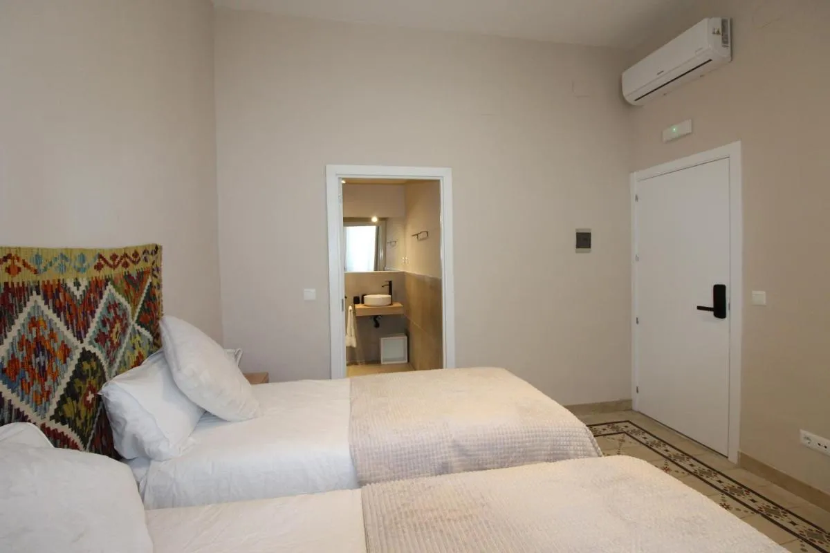 Image 4 of Hostal Las Acacias