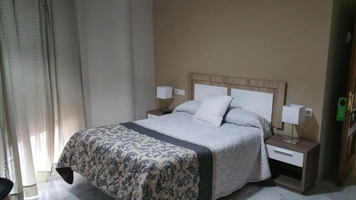 Image 3 of Hostal Tilos