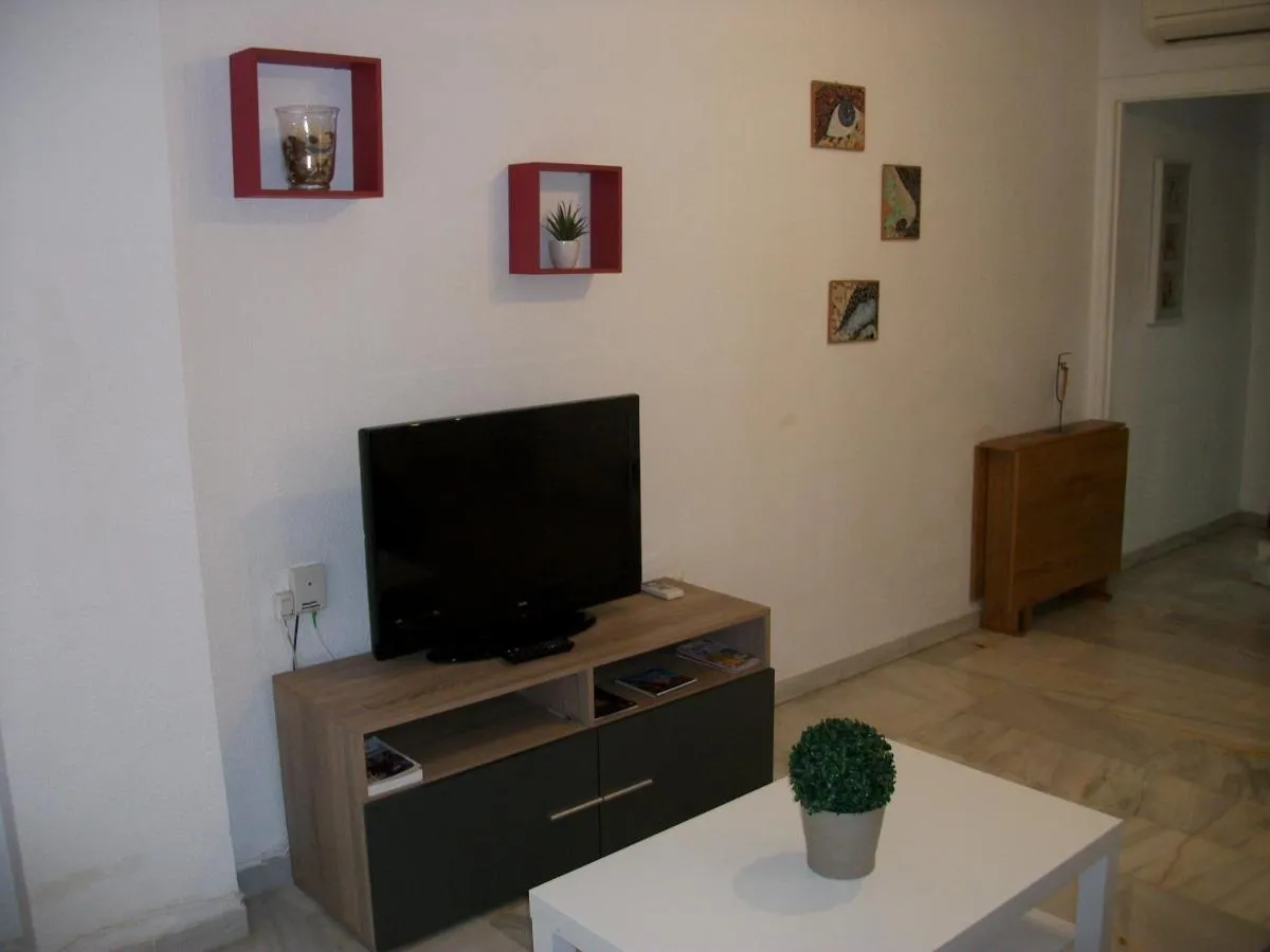 Image 4 of Ideal Holiday Apartment One bedroom City Center