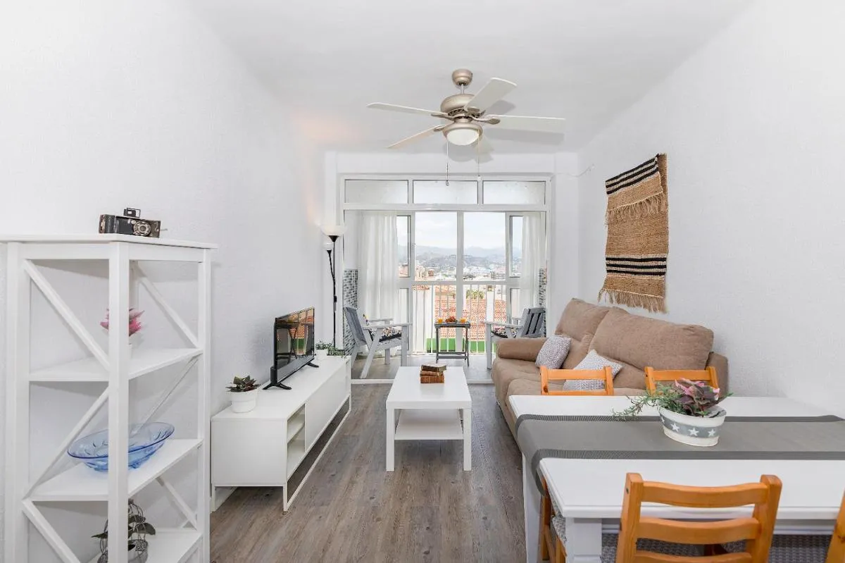 Image 3 of Impresionante vista al mar – Elegante apartamento