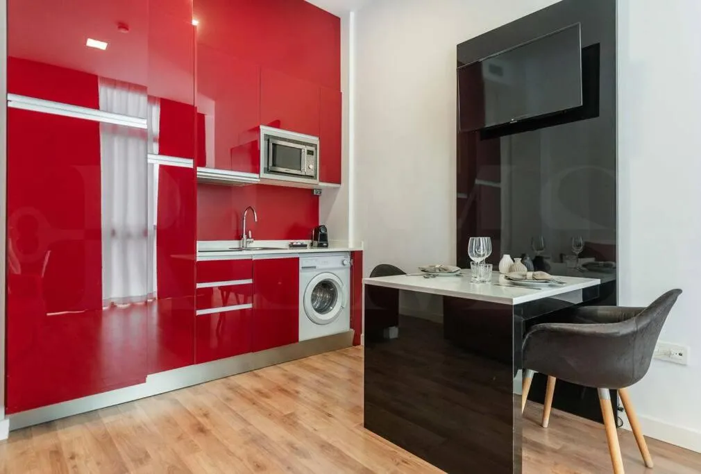 Image 3 of Intimate apartment by Picasso Museum by REMS