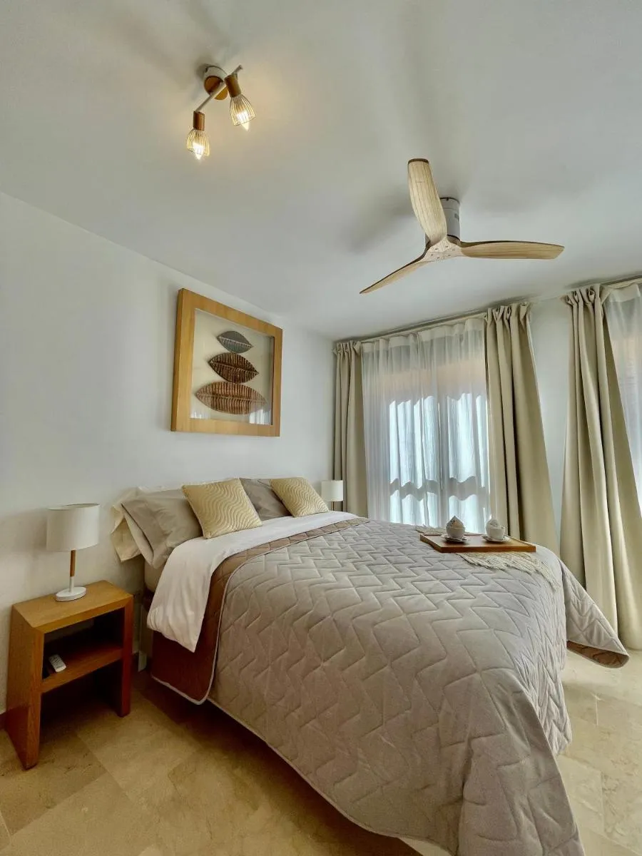 Image 3 of Ivory Suites