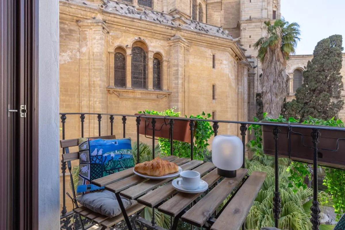 Image 1 of Jardines de la Catedral 2