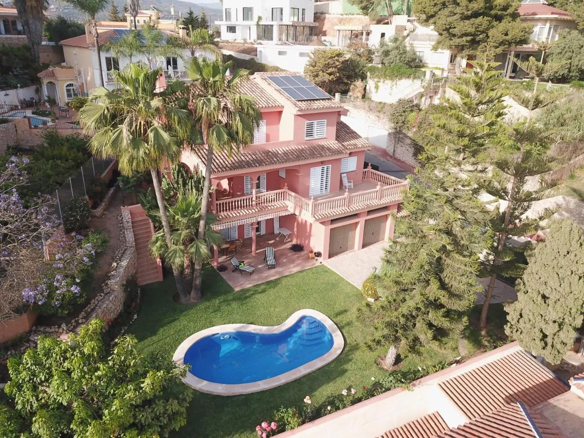 Image 1 of LU&CIA VILLA CANDADO