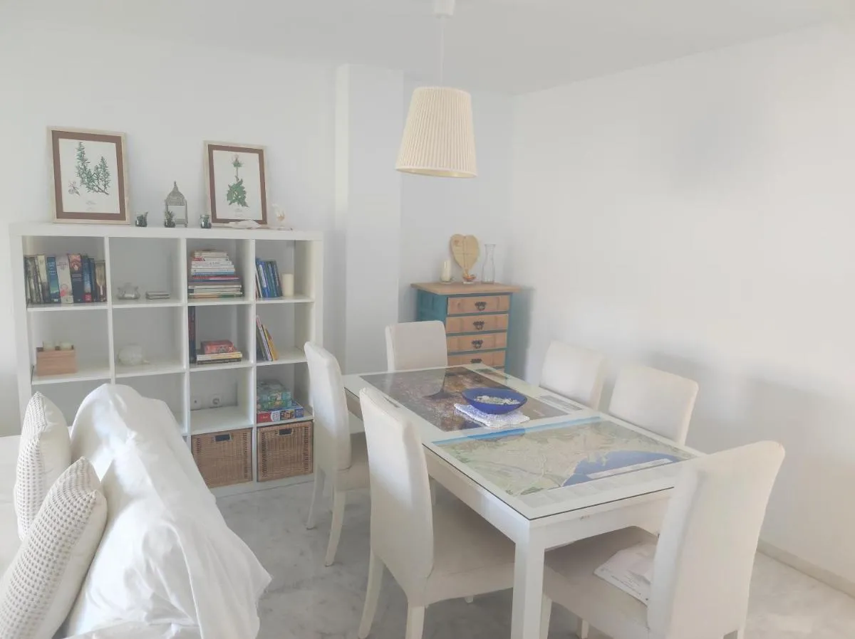 Image 2 of LUZ BLANCA-Wifi-Beach-Parking
