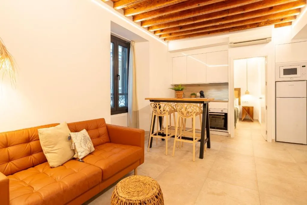 Image of Lazcano & old town by ELE Apartments