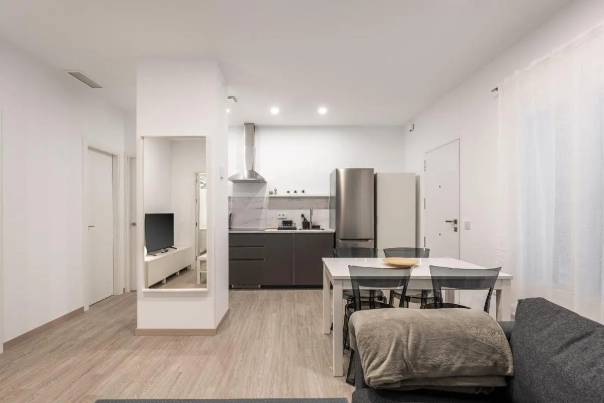 Image 3 of Likehomeapartments Deluxe Complex Malaga center
