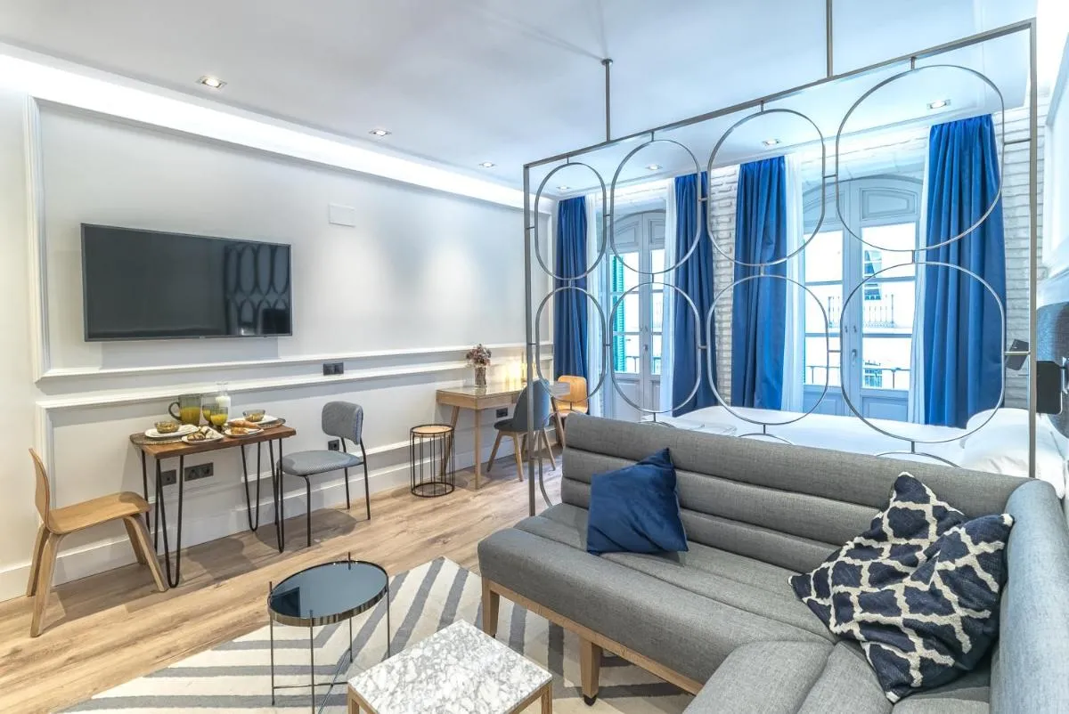 Image 5 of Livemalaga Centro Suites