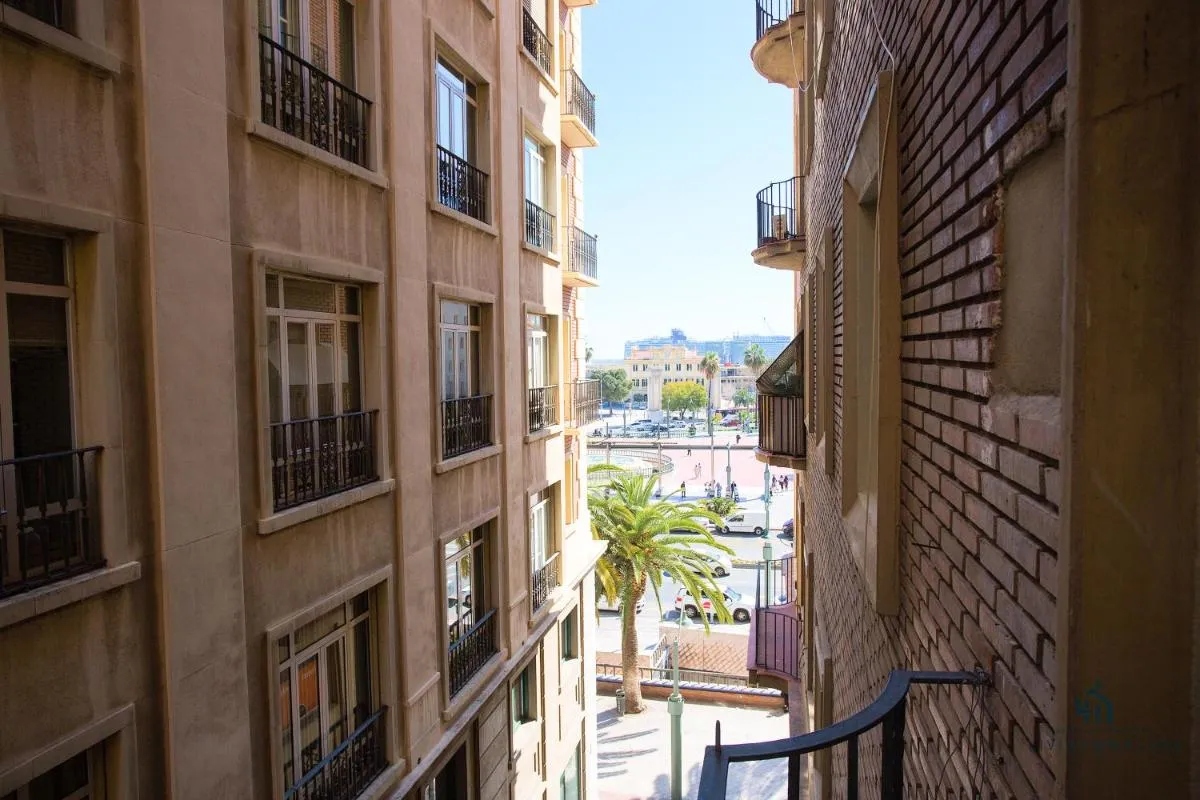 Image 4 of Living4Malaga New Marina Square