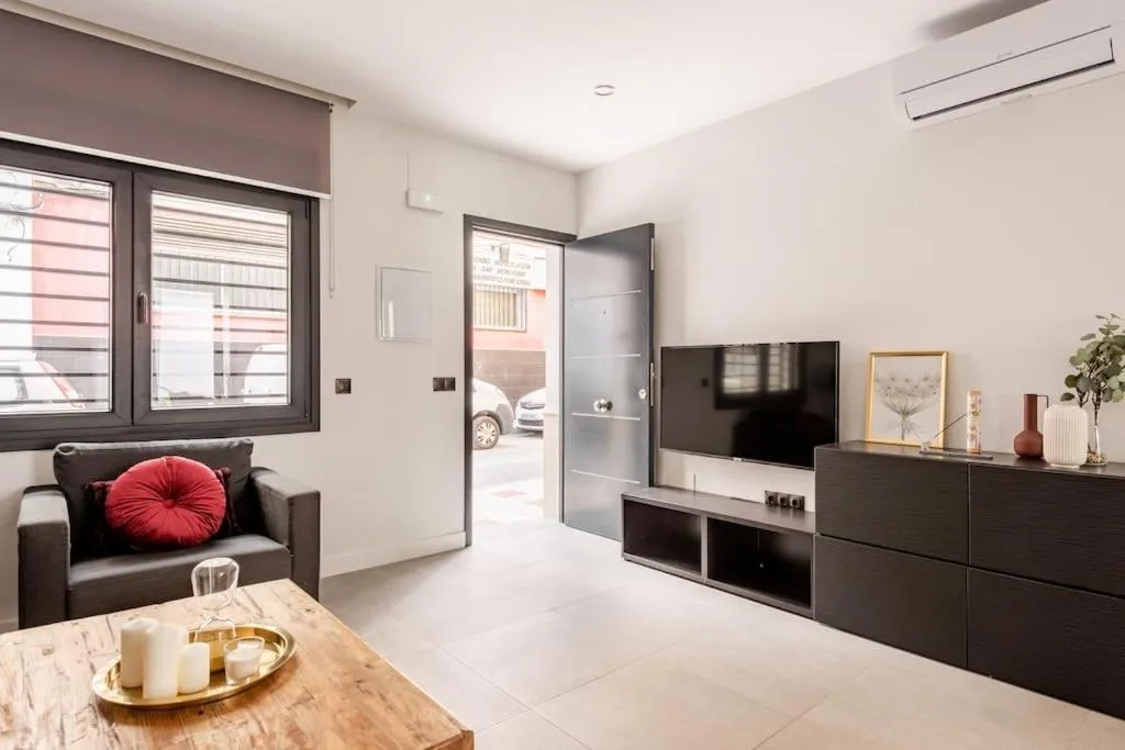 Image 3 of Love Rent4 Málaga Home