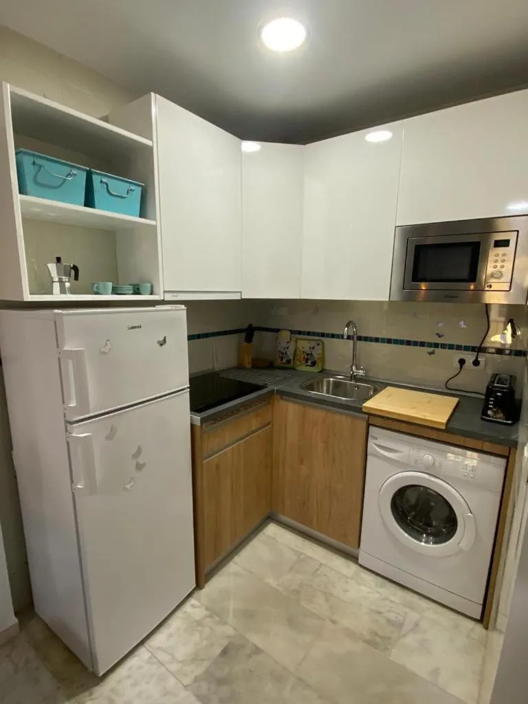 Image 4 of Lovely 1Bedroom Apartment in the Heart of Malaga – WIFI&AC