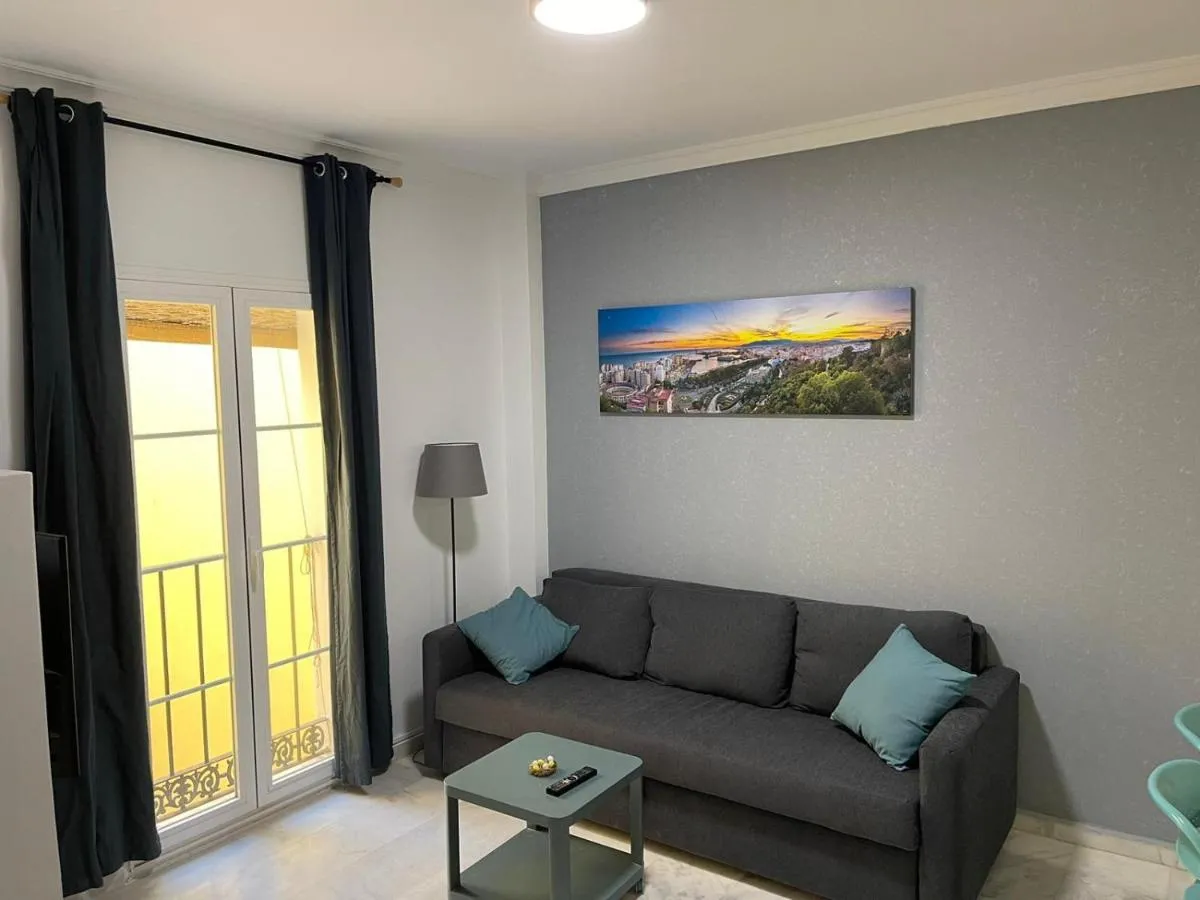 Image 2 of Lovely 1Bedroom Apartment in the Heart of Malaga – WIFI&AC