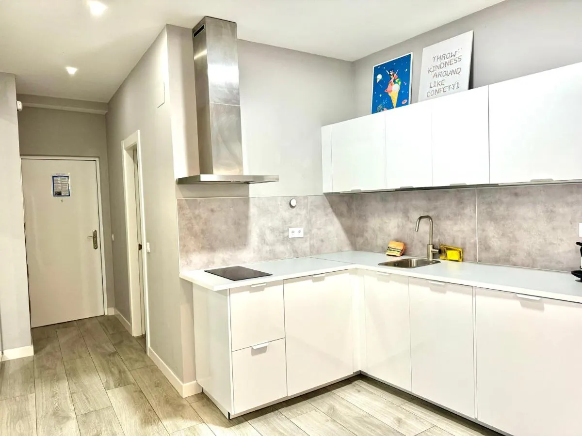 Image 6 of Lovely Studio in Hearth of Soho – Alameda Principal