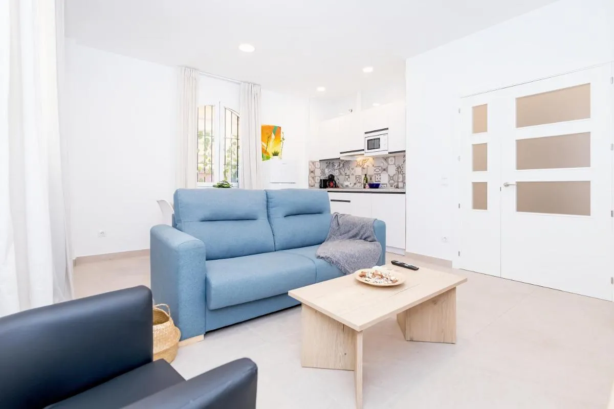 Image 2 of Lovely Victoria Apartament