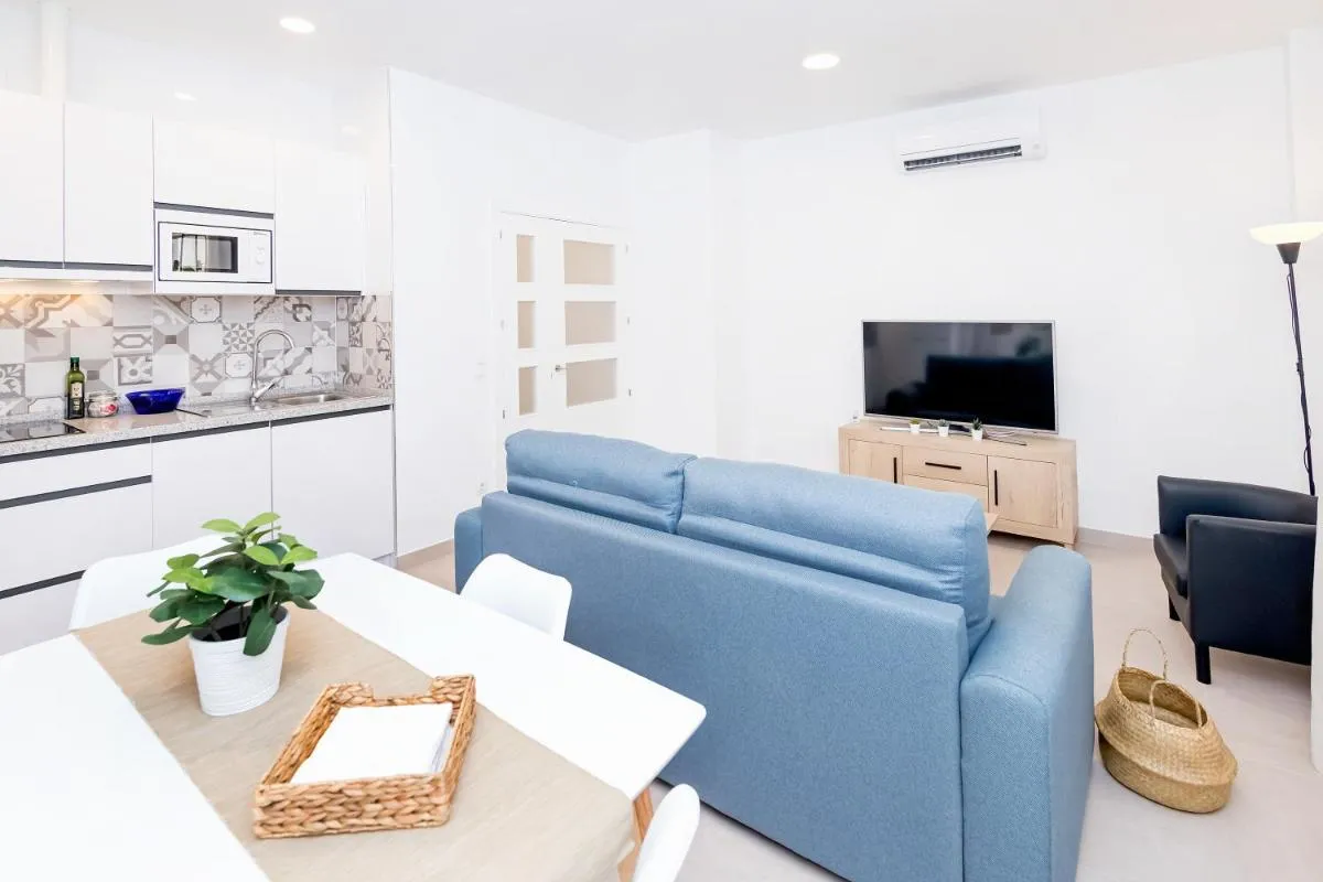 Image 3 of Lovely Victoria Apartament
