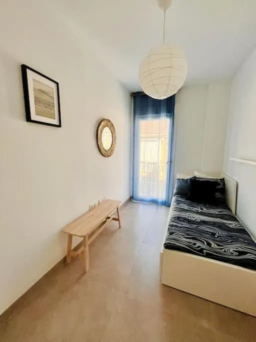Image 4 of Lovely apartment close by city center