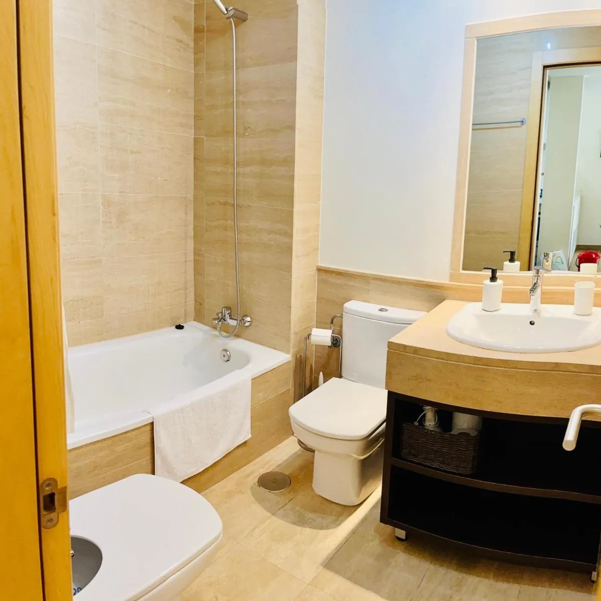 Image 5 of Luxury Pacifico Beach