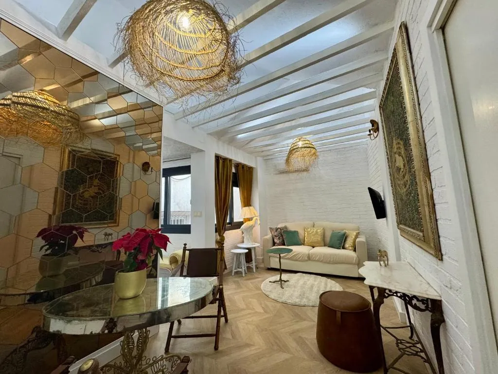 Image of Luxury historic Centro apartment