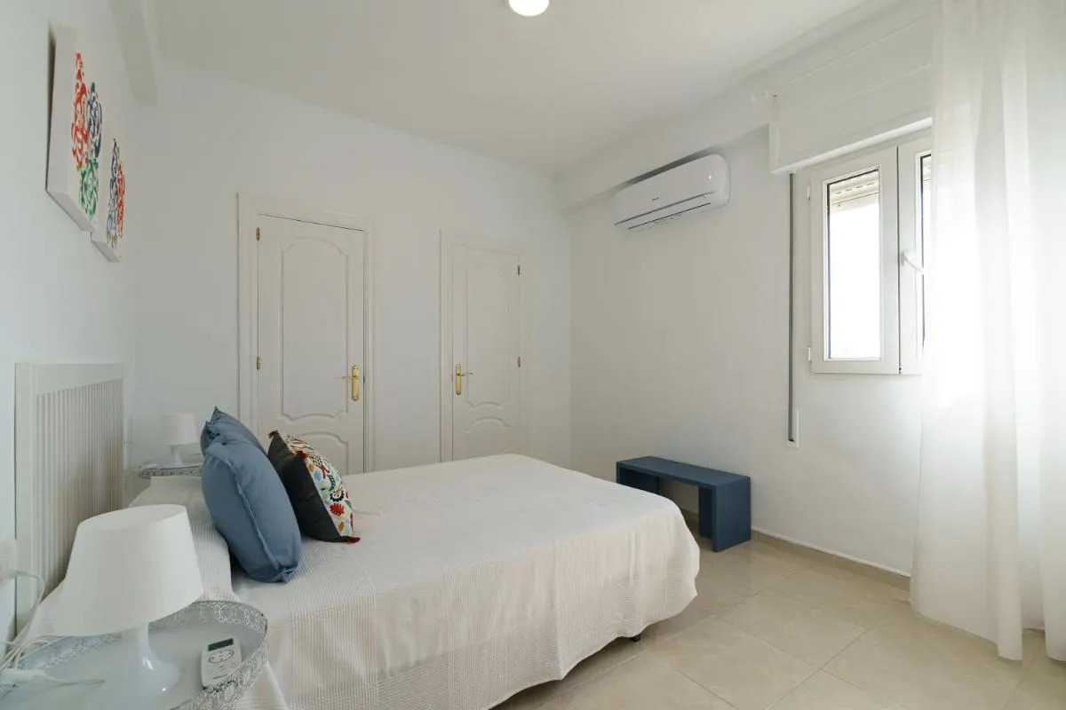 Image 4 of Maisuit apartment Malaga city center