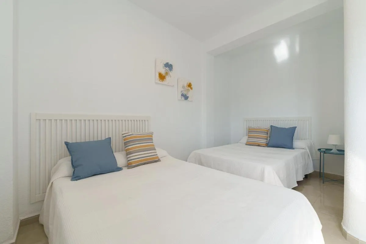 Image 2 of Maisuit apartment Malaga city center