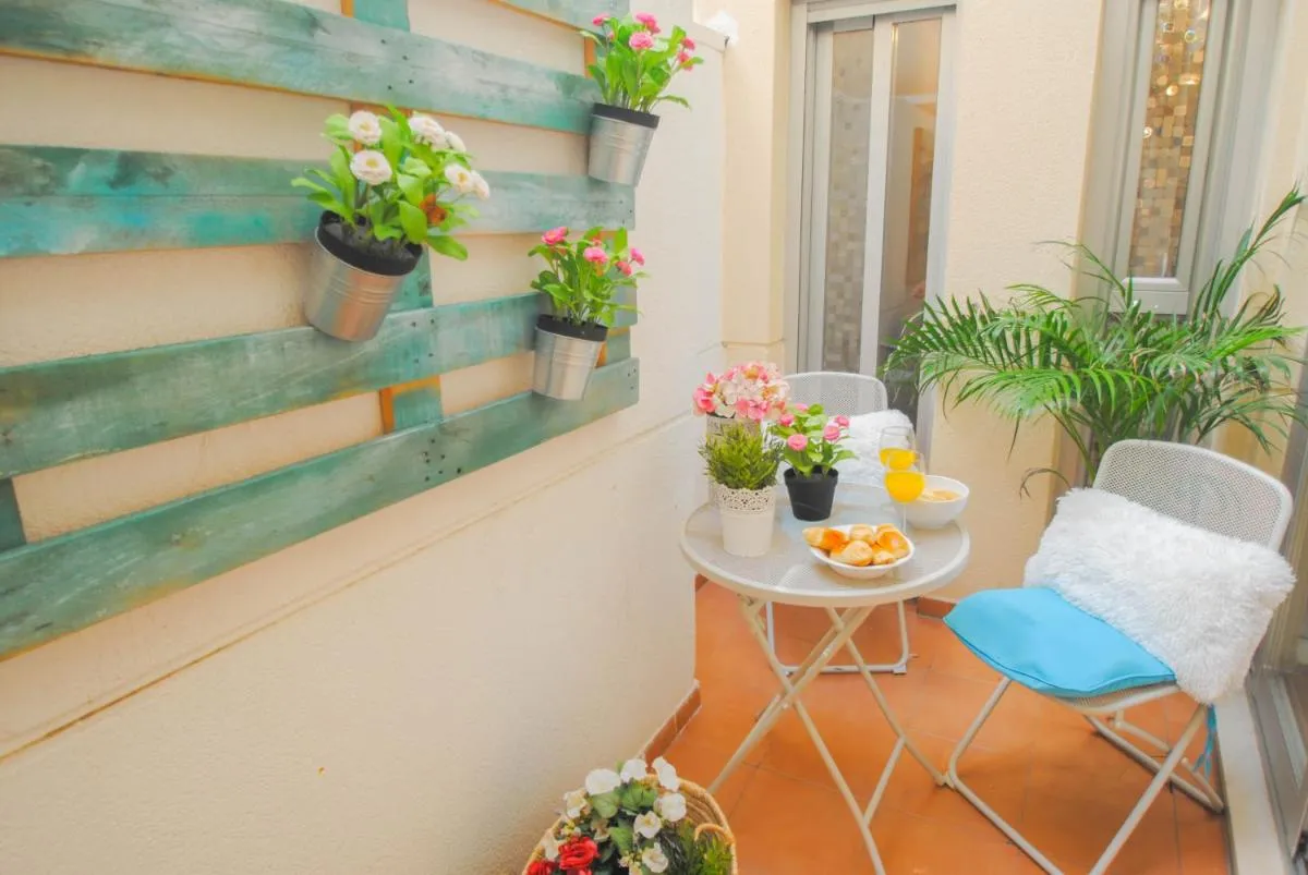 Image 1 of Malaga Center Flat Holidays Paseo de Reding