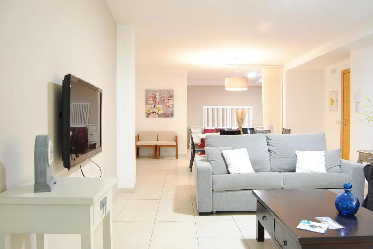 Image 3 of Malaga Center Flat Holidays Paseo de Reding