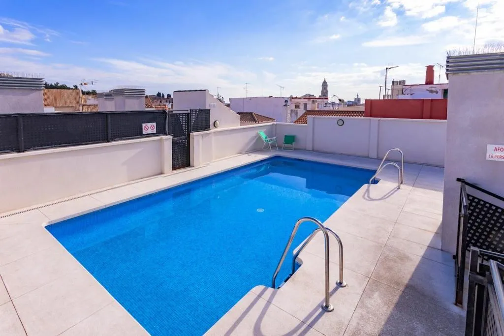 Image of -MalagaSunApts- Rooftop Pool & FREE Parking
