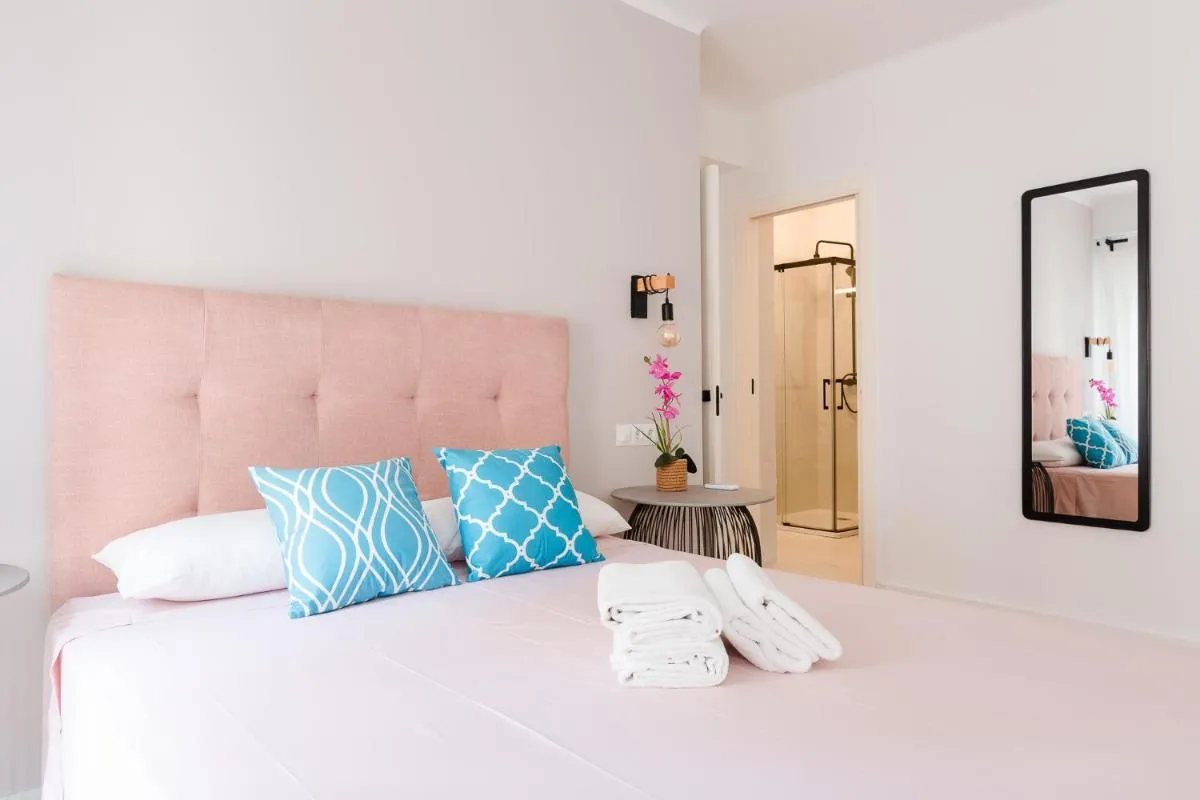Image 3 of Malagaflat Design Apartment 3 Bedrooms City Centre