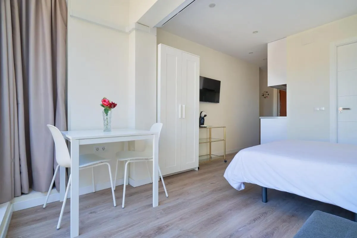 Image 4 of Malaguetabeach apartment