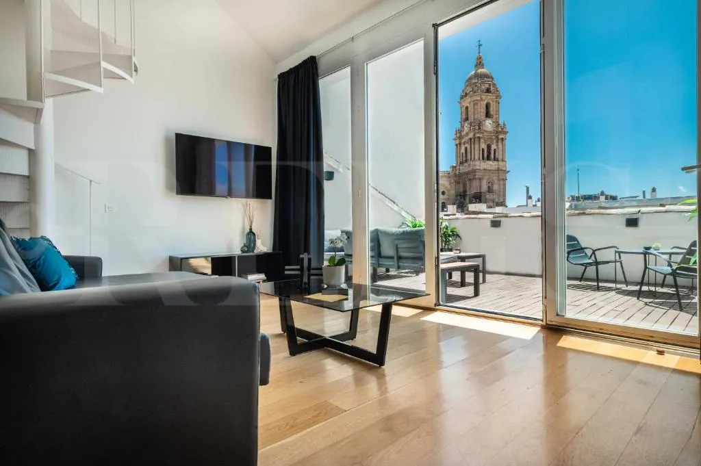 Image of Marvellous Penthouse with terrace & Cathedral views by REMS