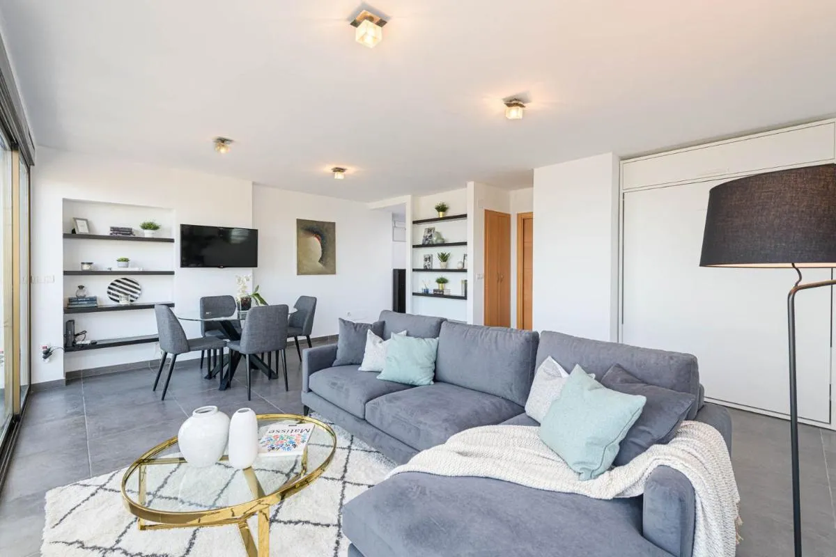 Image 6 of Mediterraneo Beach Apartment in Malaga by Solaga Holiday Homes