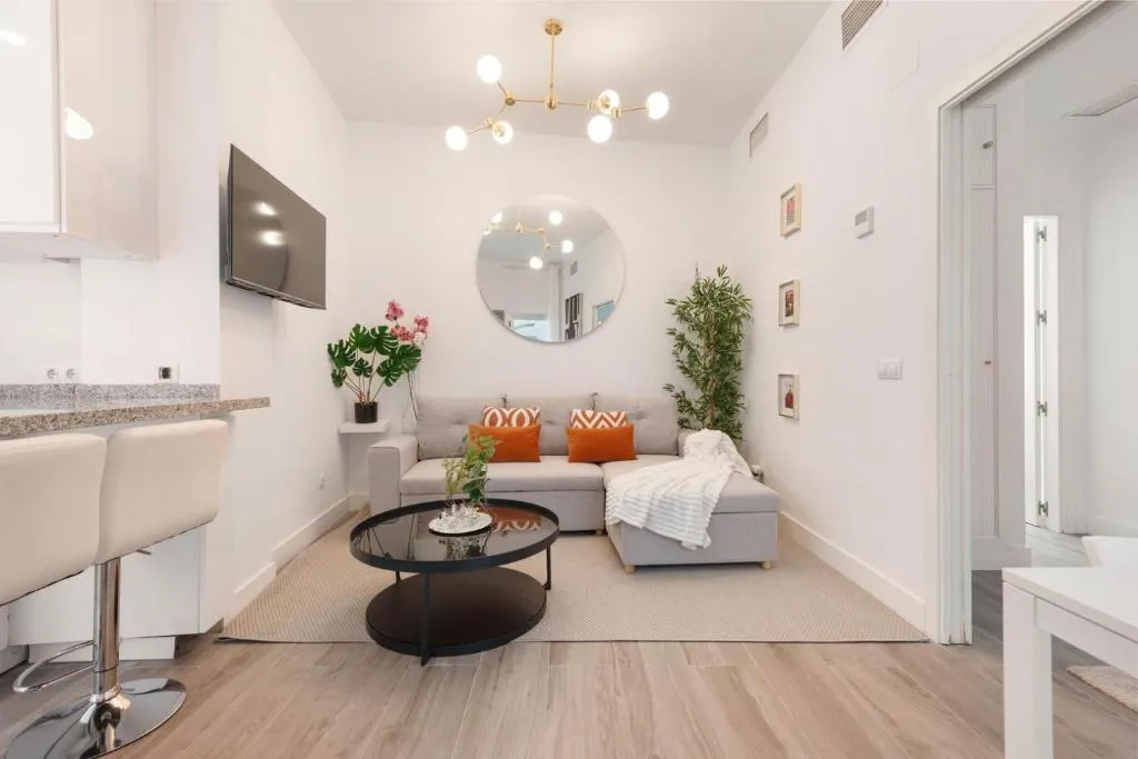 Image of Menaleka’s House 7